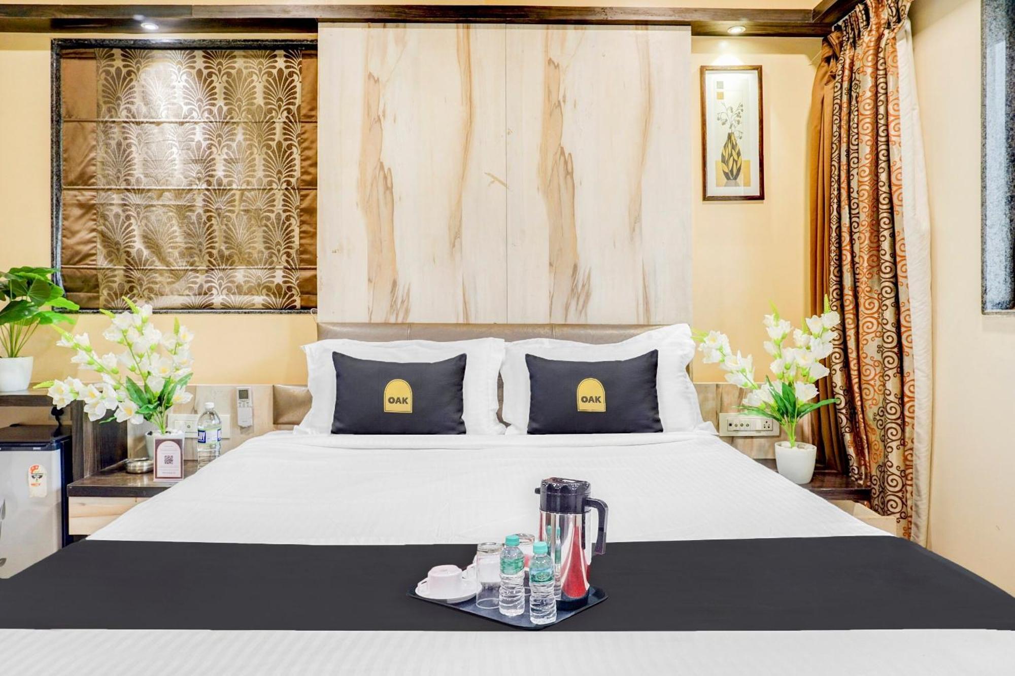 Krone Plaza Near Igi Airport Hotel